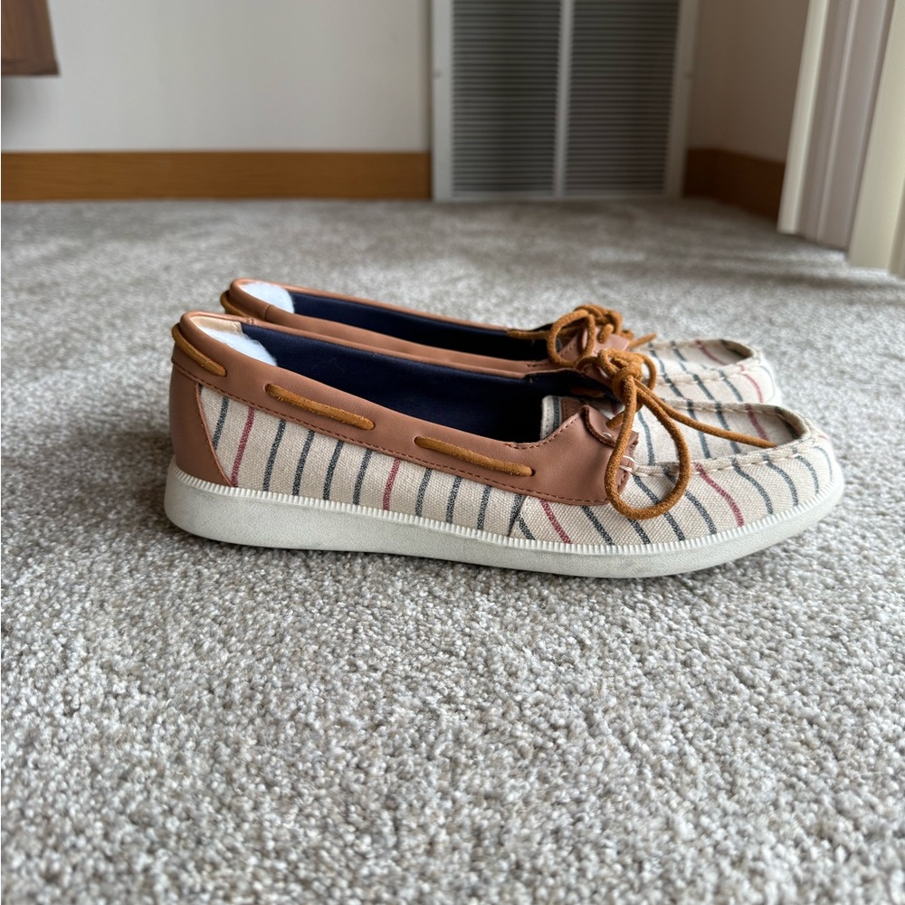 Sperry Tan and Cream Women's Flats
